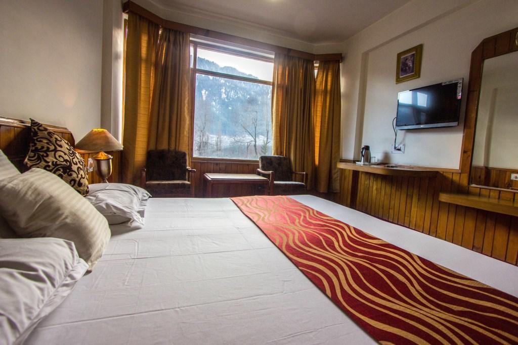 Khushboo Resorts Hotel 3*