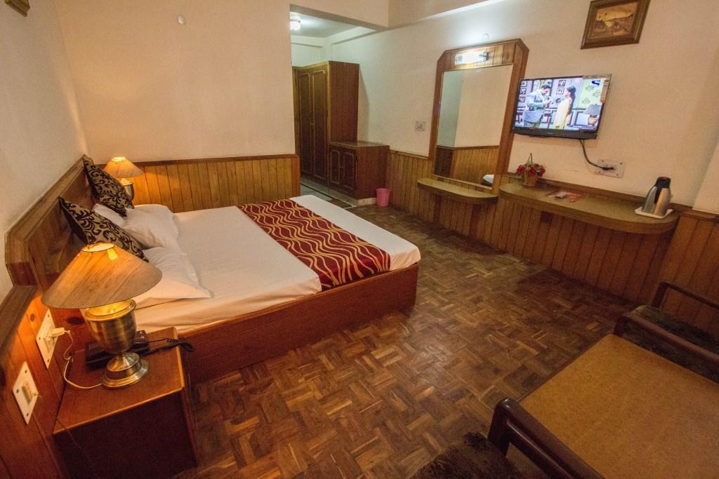 Khushboo Resorts Hotel Manali (Himachal Pradesh)