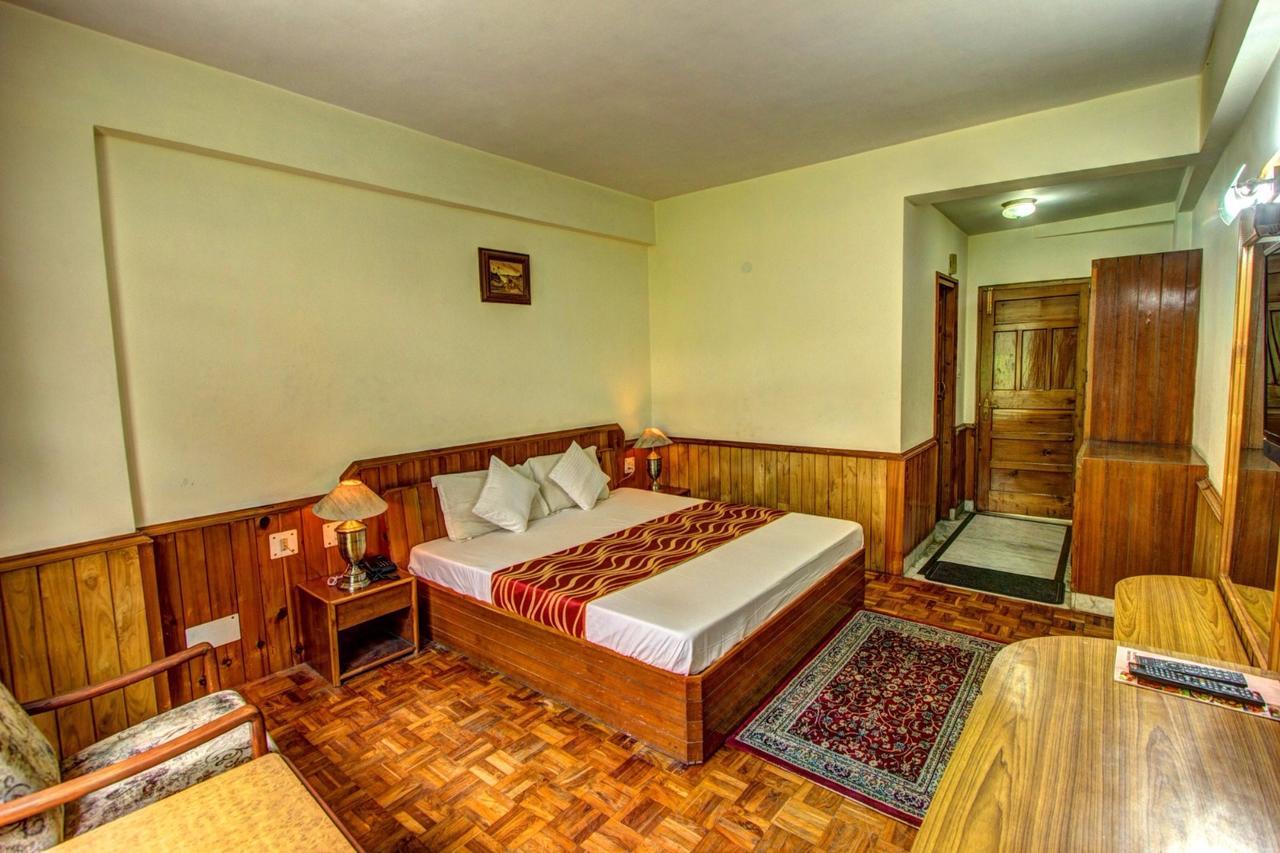 Khushboo Resorts Hotel Manali (Himachal Pradesh)